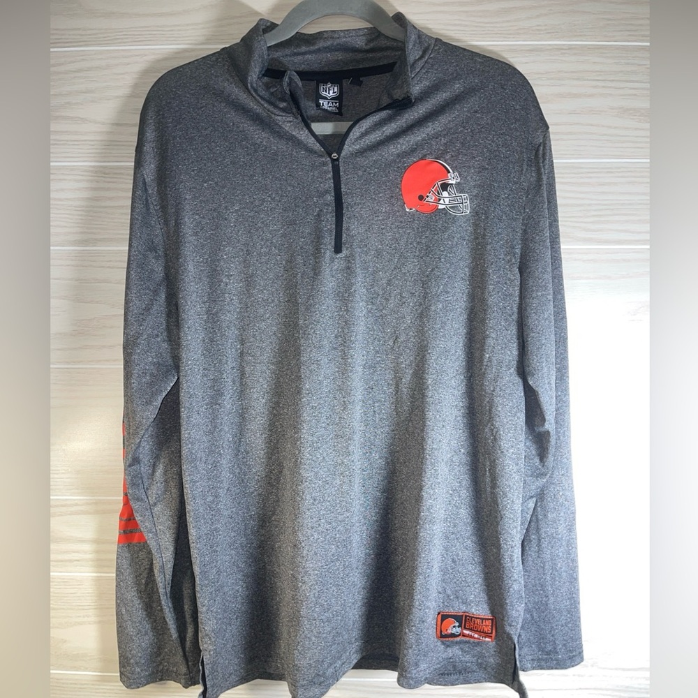 Cleveland Browns 1/4 Zip Long Sleeve Lightweight Pullover Large NFL team Apparel